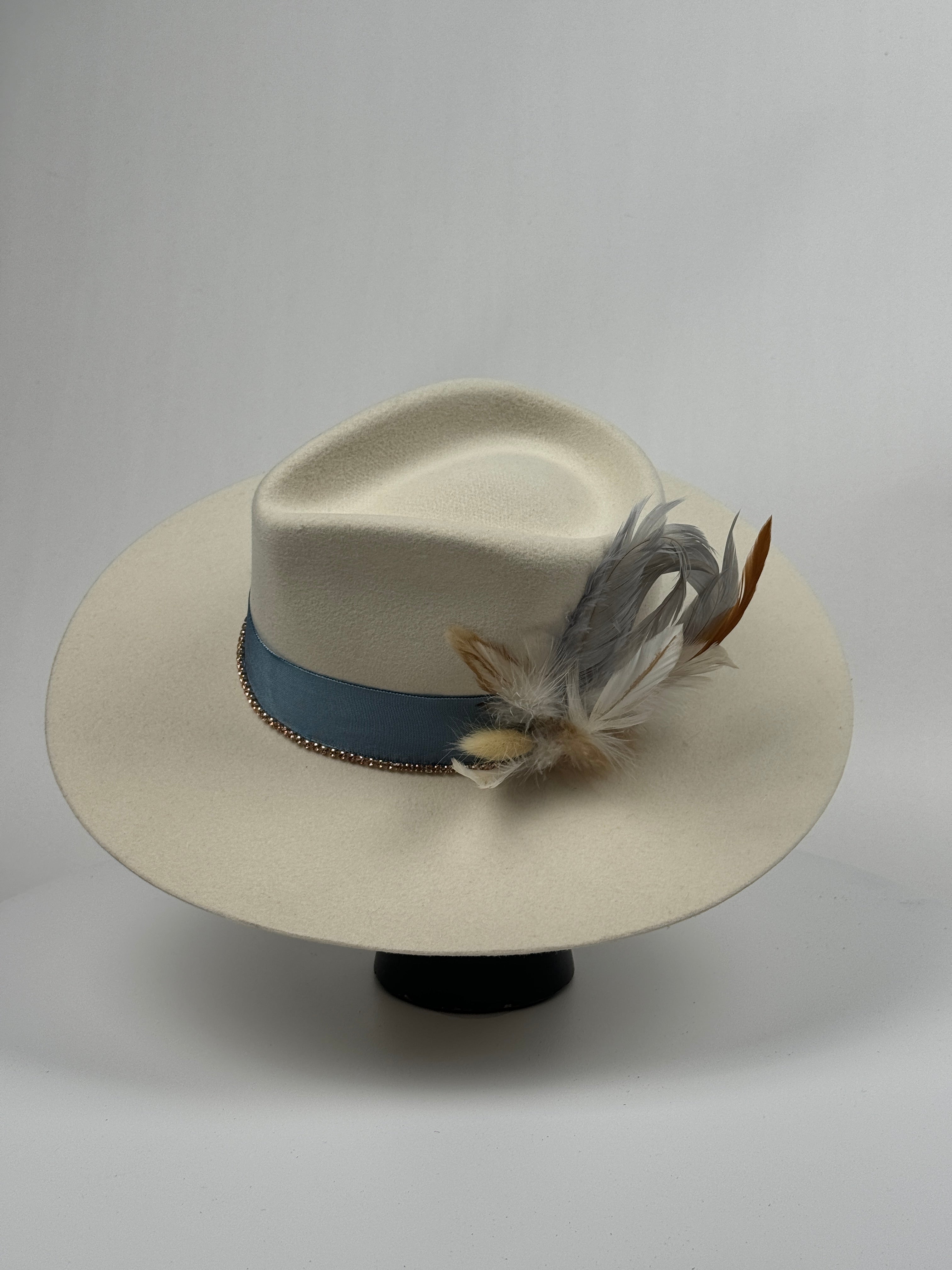White Ribbon Band Rancher Hat