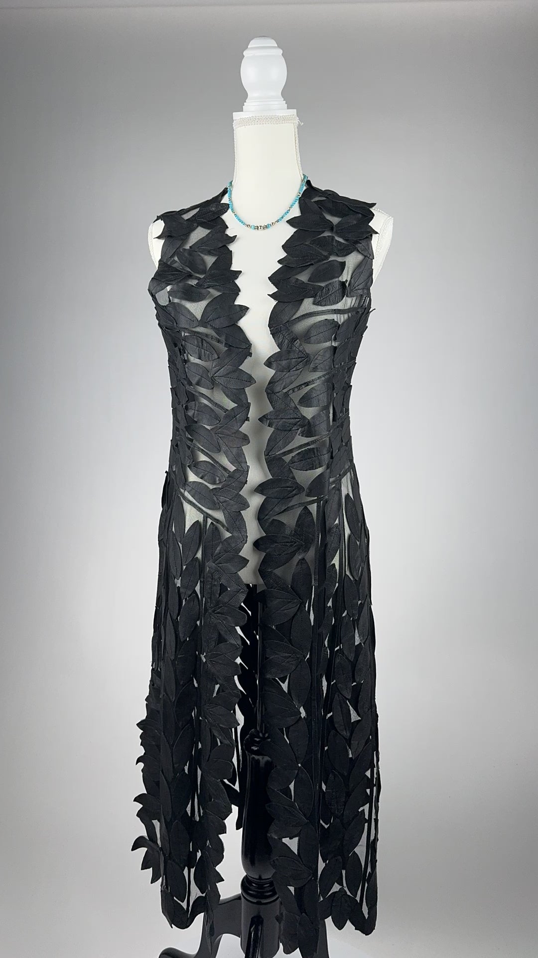 Long Sleevelss Open Vest