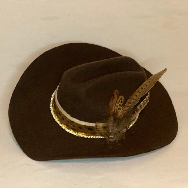 Load image into Gallery viewer, Laurie - Twister® Custom 2X Wool Cowboy Hat Hand Trimmed With Ethically Sourced Hide Band, Feathers and Pin-Animo Hat Company